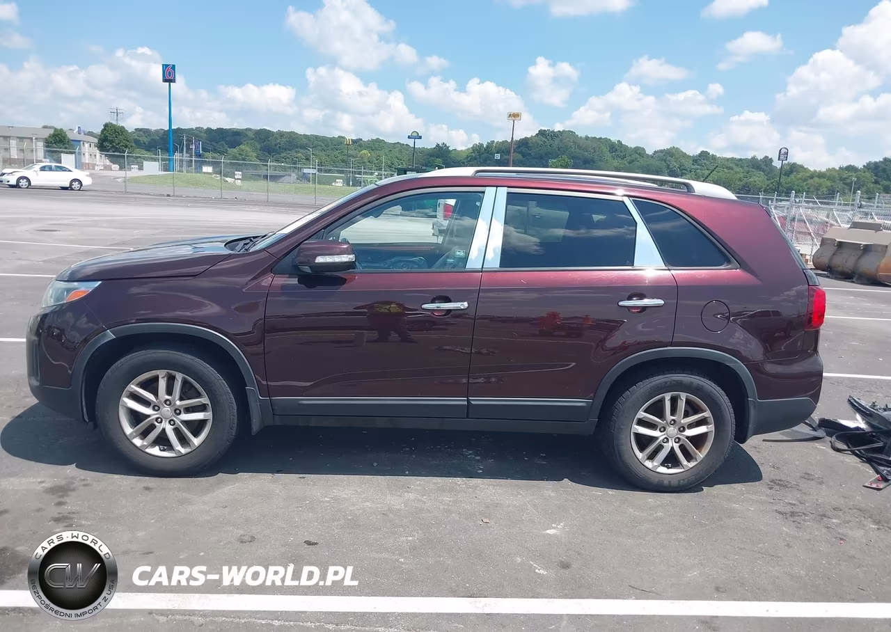 2015 Kia Sorento Lx VIN:5XYKT3A67FG634980 - 15