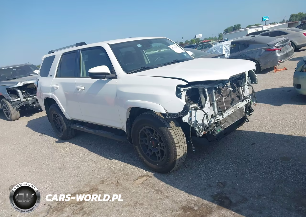 2020 Toyota 4Runner Sr5 – zdjęcie 1 z 16