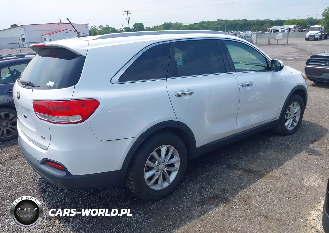 2016 Kia Sorento 2.4L Lx VIN:5XYPGDA3XGG081345 - 4