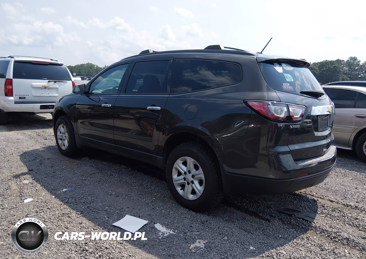 2015 Chevrolet Traverse Ls VIN:1GNKRFED9FJ376591 - 3