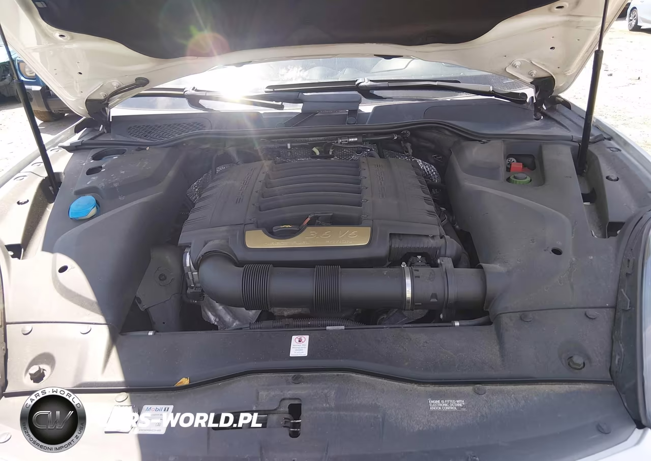 2016 Porsche Cayenne VIN:WP1AA2A23GKA15344 - 10