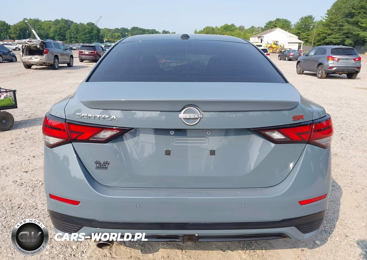 2025 Nissan Sentra Sr VIN:3N1AB8DV3SY246796 - 16