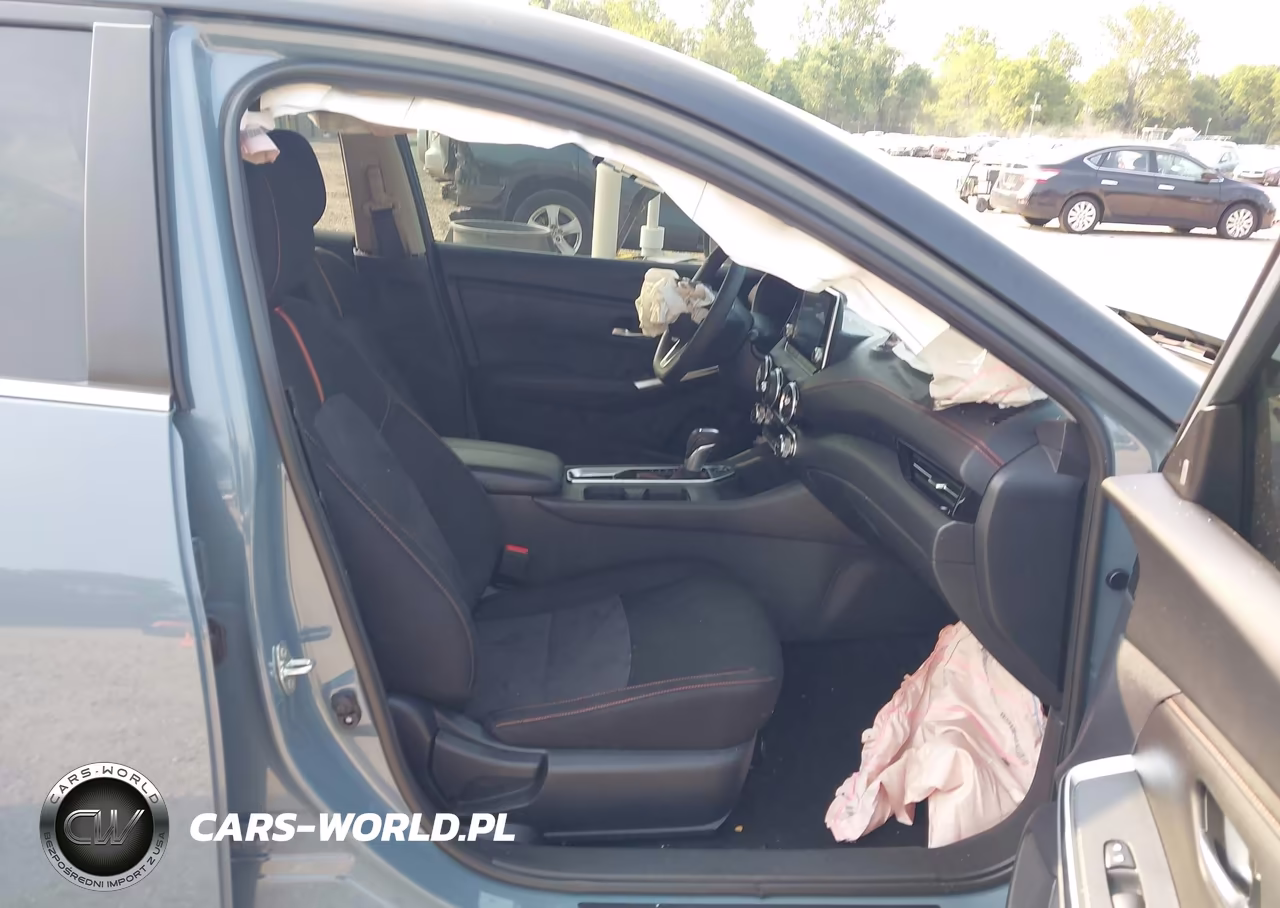 2025 Nissan Sentra Sr VIN:3N1AB8DV3SY246796 - 5