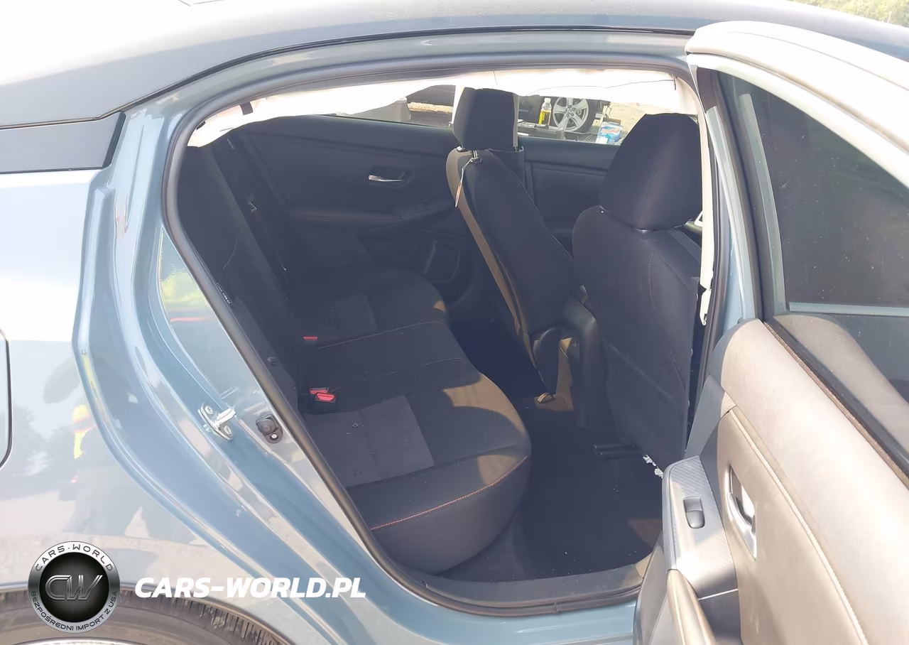 2025 Nissan Sentra Sr VIN:3N1AB8DV3SY246796 - 8