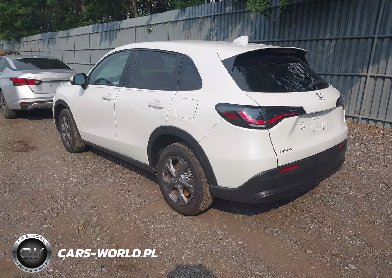 2026 Honda Hr-V Awd Lx VIN:3CZRZ2H33TM748390 - 3