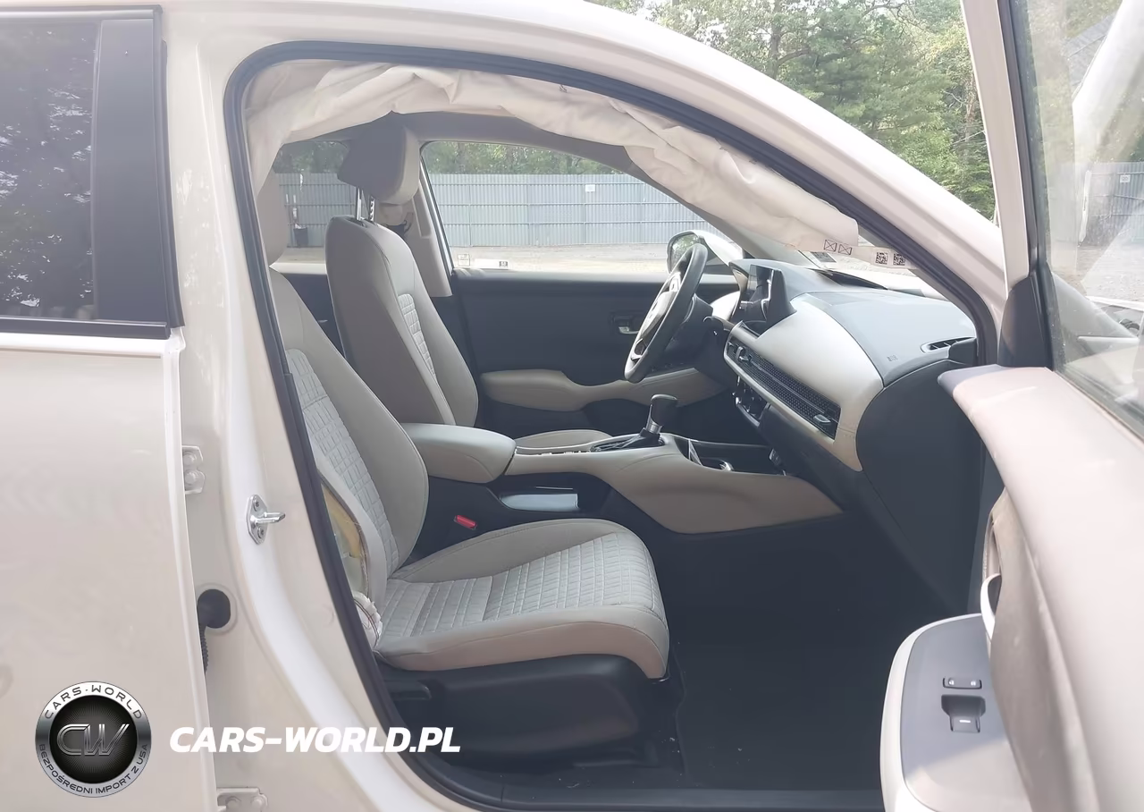 2026 Honda Hr-V Awd Lx VIN:3CZRZ2H33TM748390 - 5