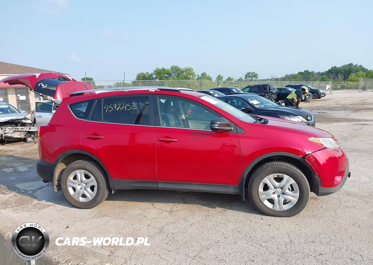 2015 Toyota Rav4 Le VIN:JTMBFREV3FJ047445 - 13
