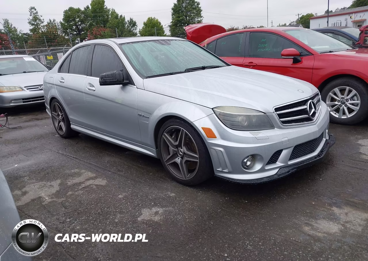 2010 Mercedes-Benz C 63 Amg – zdjęcie 1 z 16