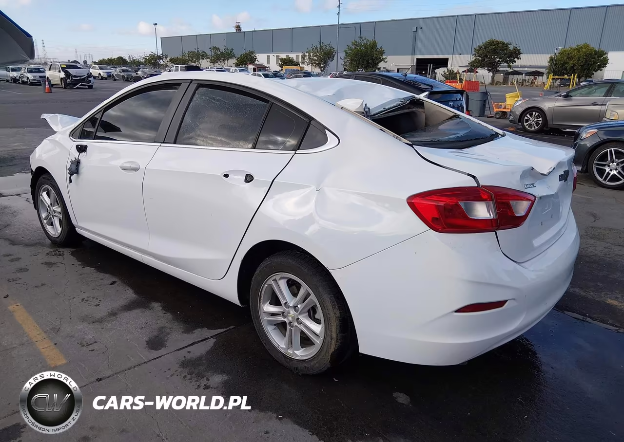 2017 Chevrolet Cruze Lt Auto VIN:1G1BE5SM7H7198627 - 3