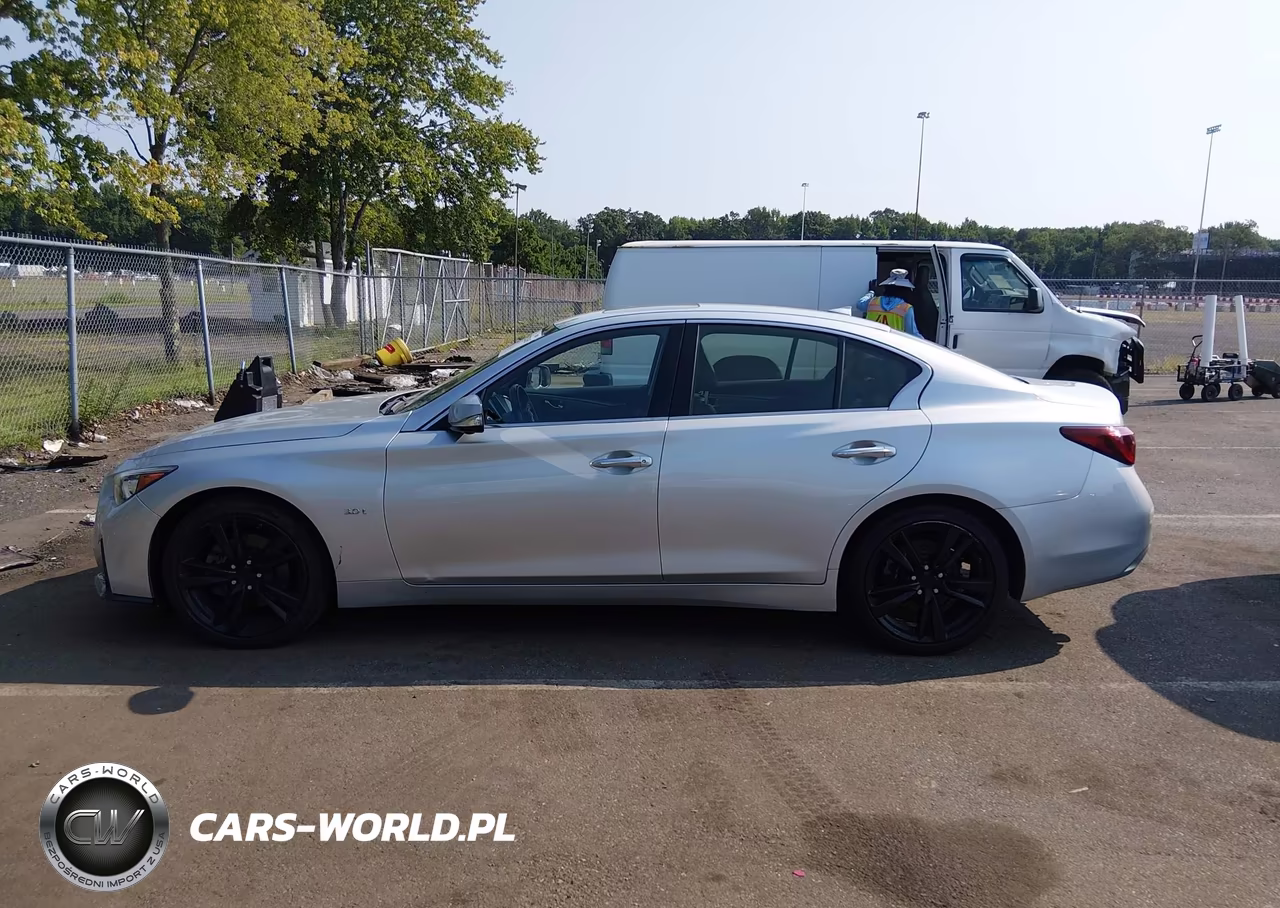 2019 Infiniti Q50 3.0T Signature Edition VIN:JN1EV7AR6KM591964 - 11