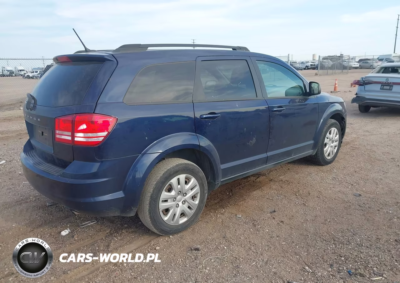2018 Dodge Journey Se VIN:3C4PDCABXJT385284 - 4