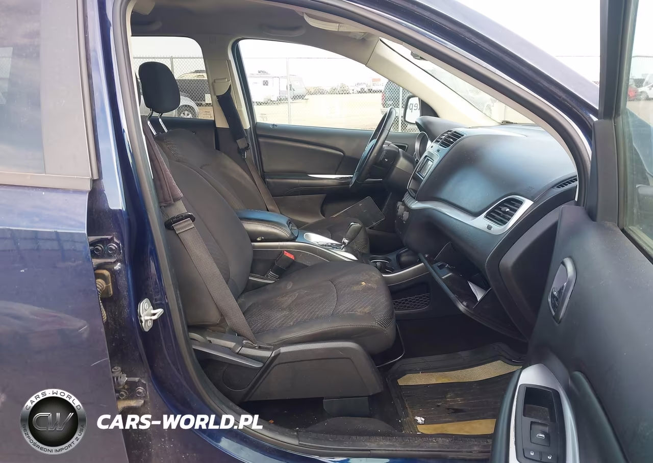 2018 Dodge Journey Se VIN:3C4PDCABXJT385284 - 5