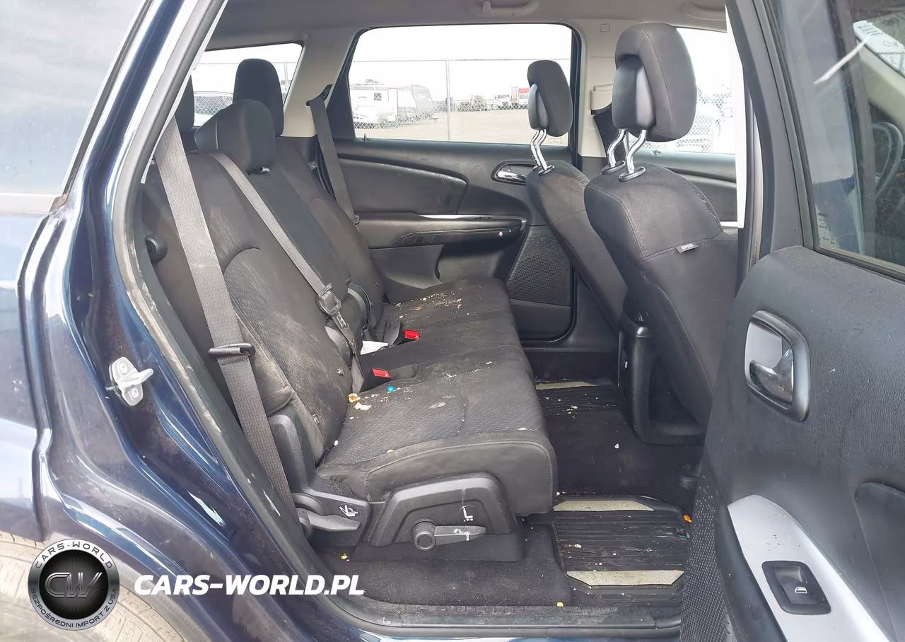 2018 Dodge Journey Se VIN:3C4PDCABXJT385284 - 8