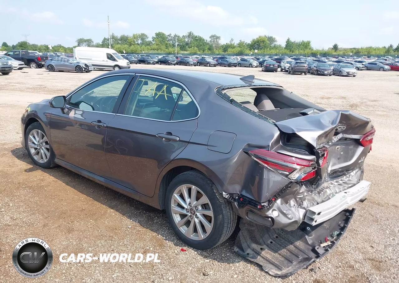 2023 Toyota Camry Le VIN:4T1C11BKXPU090254 - 3