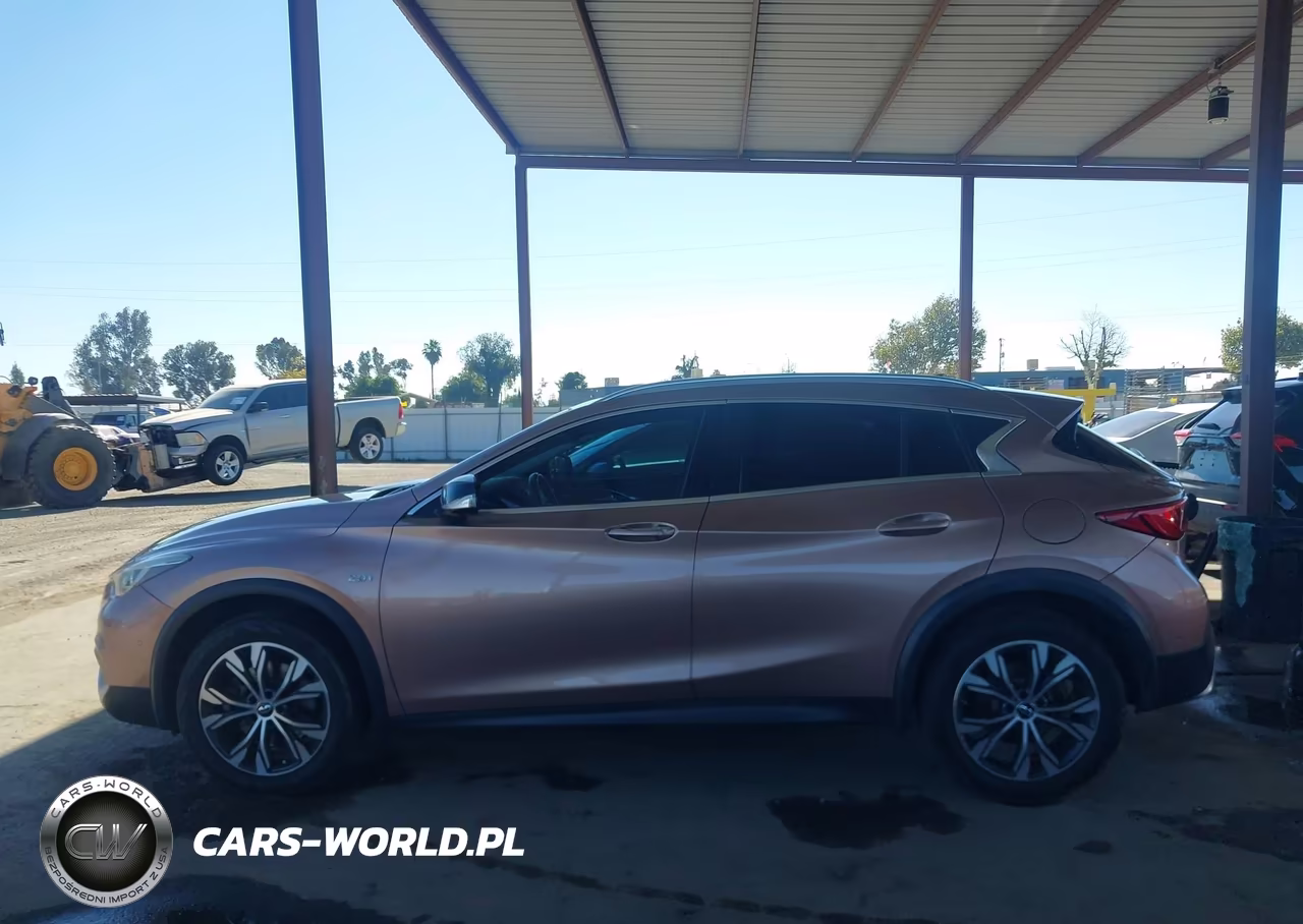 2018 Infiniti Qx30 Premium VIN:SJKCH5CRXJA042889 - 14