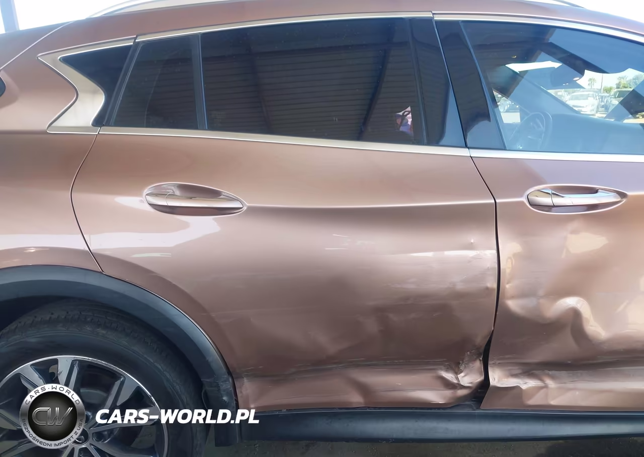 2018 Infiniti Qx30 Premium VIN:SJKCH5CRXJA042889 - 6