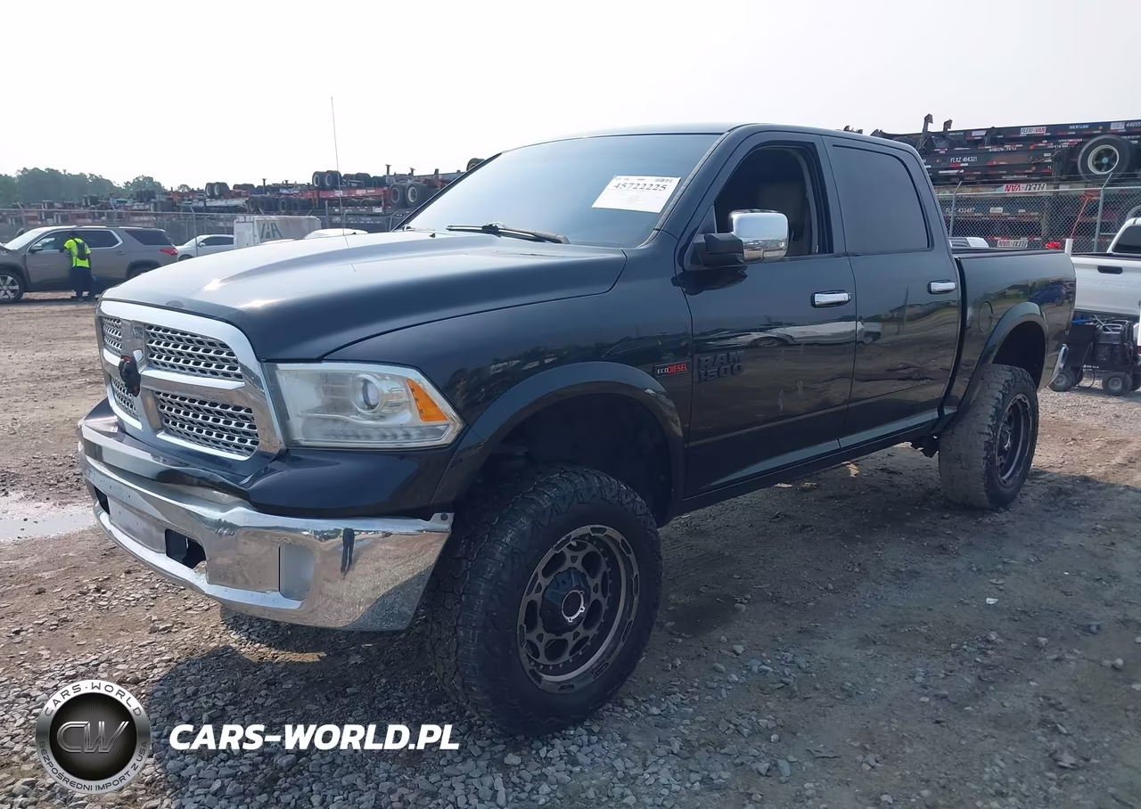 2015 Ram 1500 Laramie VIN:1C6RR7NM8FS715842 - 2