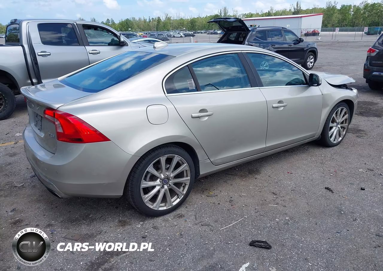 2017 Volvo S60 Inscription T5 VIN:LYV402HK5HB146685 - 4