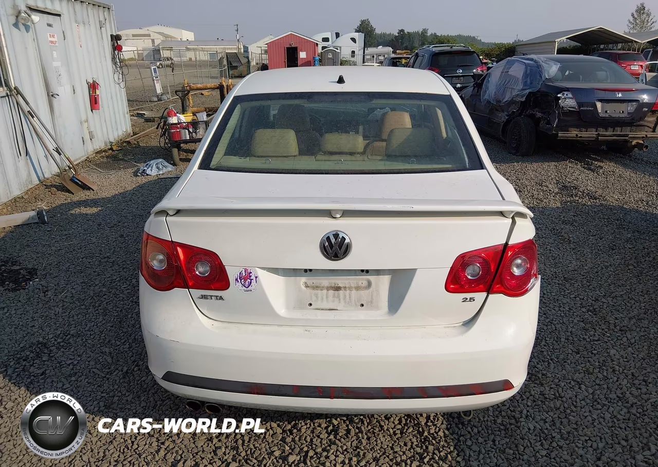 2007 Volkswagen Jetta Wolfsburg Edition VIN:3VWEF71K87M165103 - 17