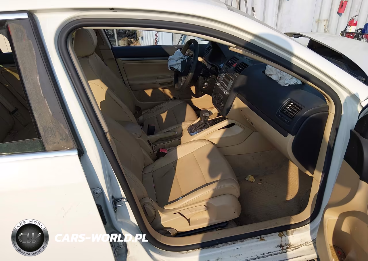 2007 Volkswagen Jetta Wolfsburg Edition VIN:3VWEF71K87M165103 - 5