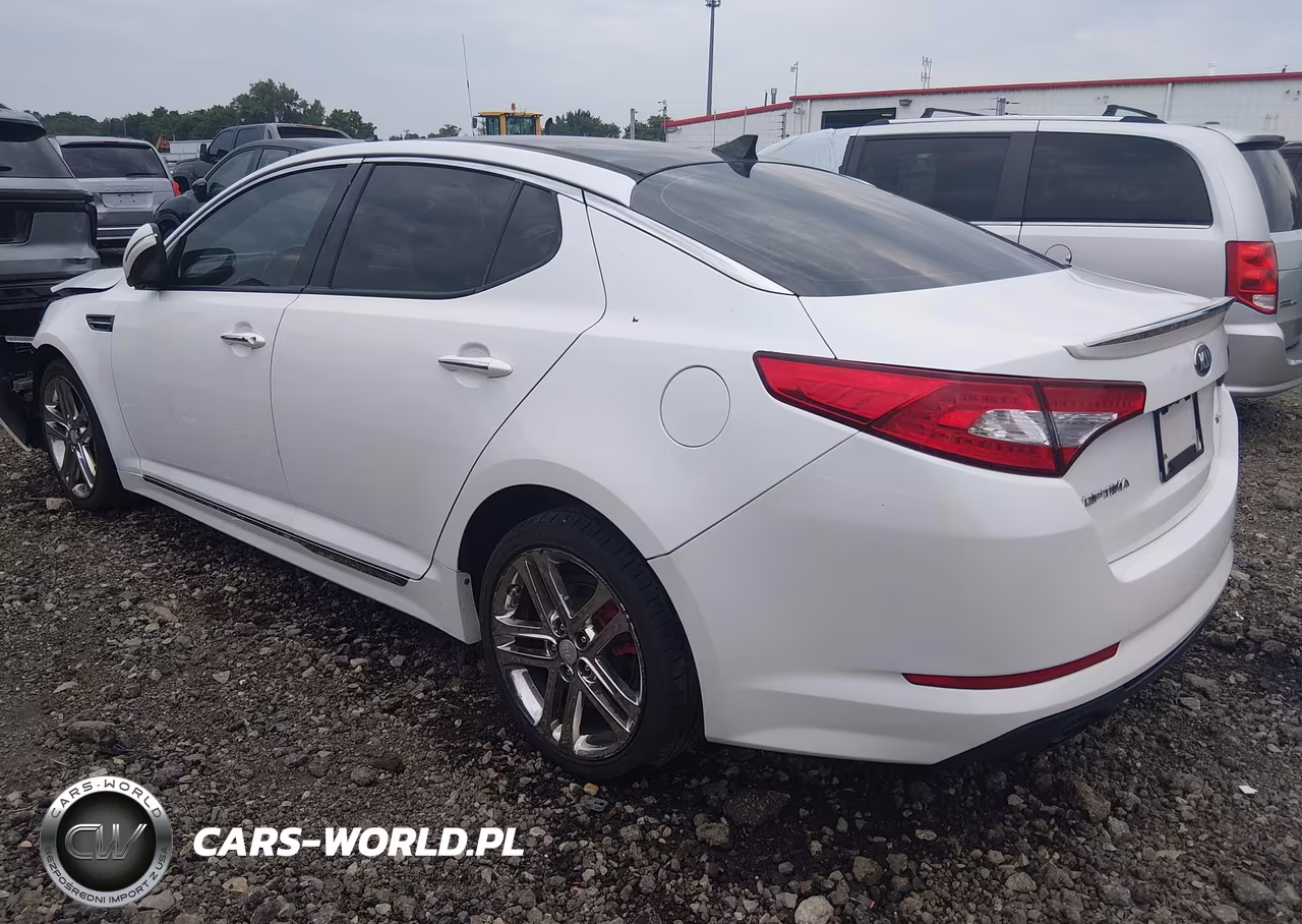 2013 Kia Optima Sx VIN:5XXGR4A68DG141210 - 3