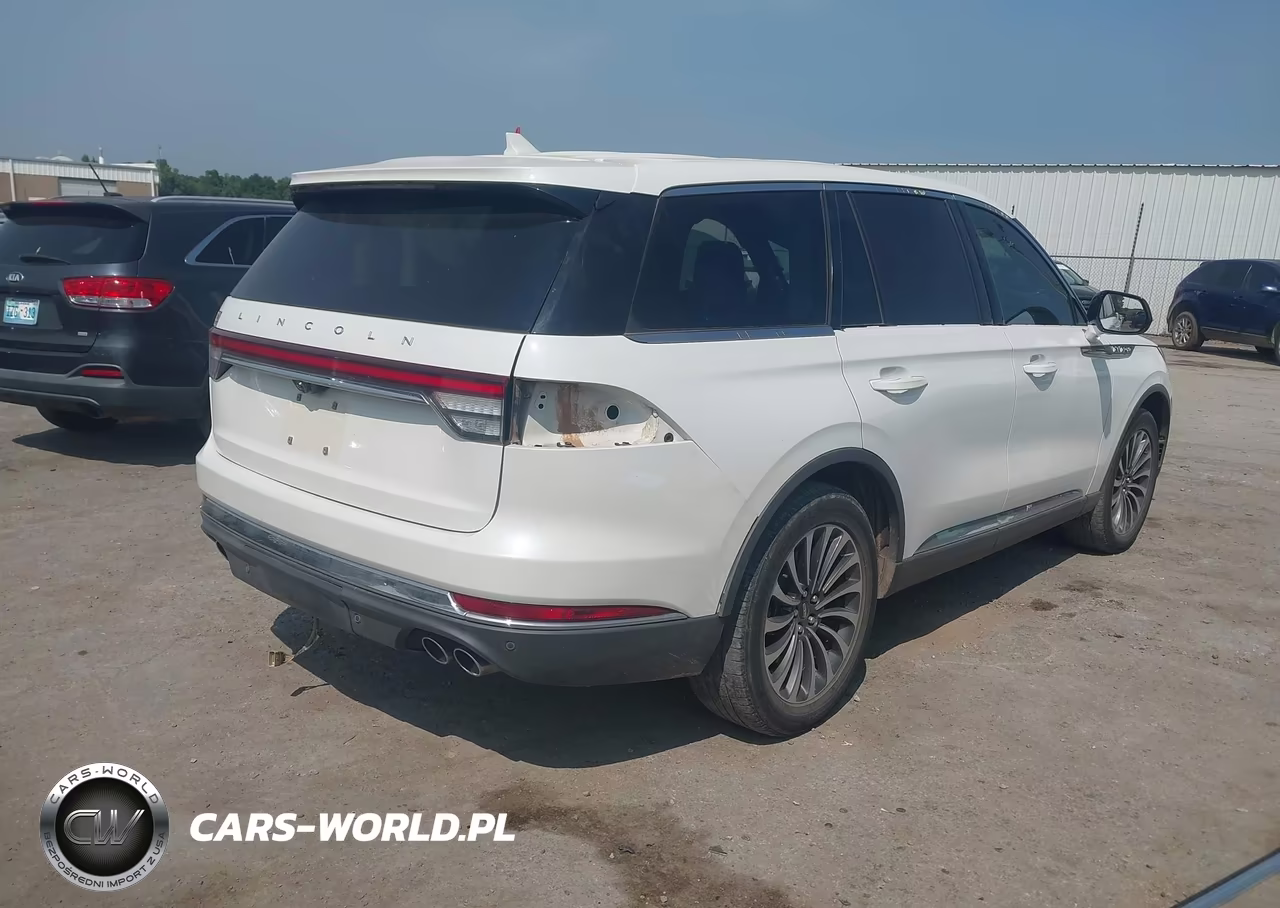 2020 Lincoln Aviator Reserve VIN:5LM5J7XC0LGL13193 - 4