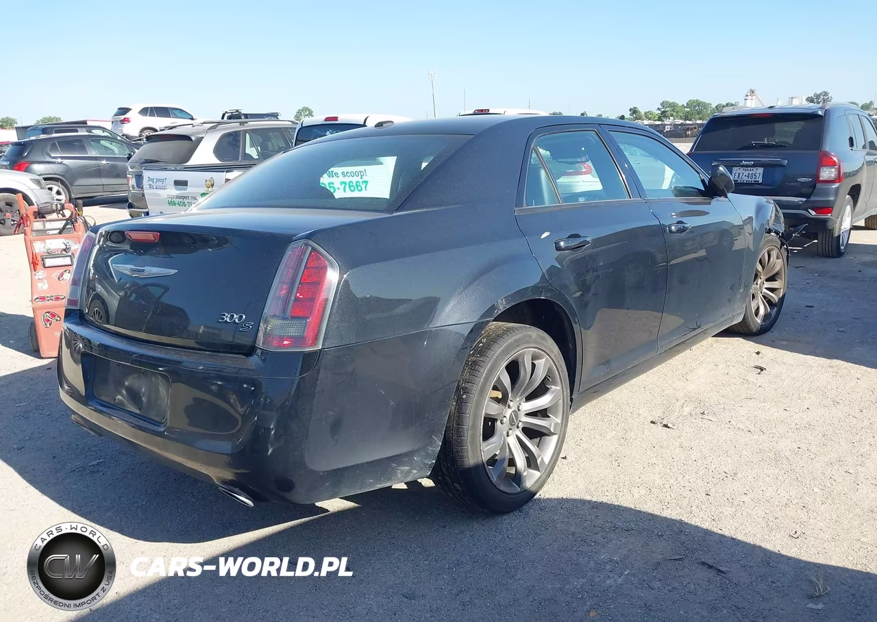 2014 Chrysler 300 300S VIN:2C3CCABG7EH235751 - 4