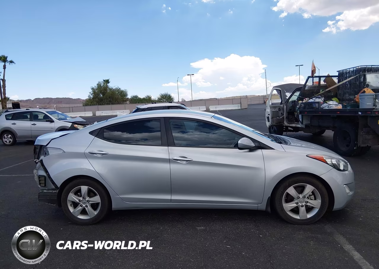 2013 Hyundai Elantra Gls VIN:5NPDH4AE7DH171140 - 14