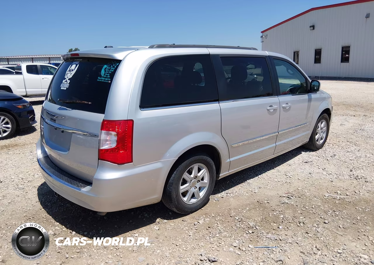 2012 Chrysler Town & Country Touring VIN:2C4RC1BG4CR386320 - 4