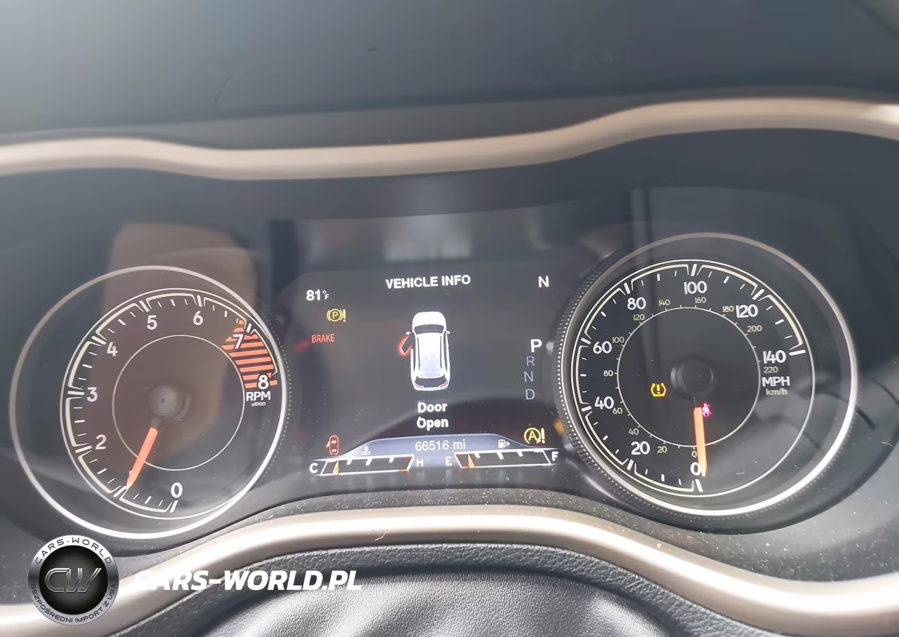 2018 Jeep Cherokee Limited 4X4 VIN:1C4PJMDX1JD550960 - 7