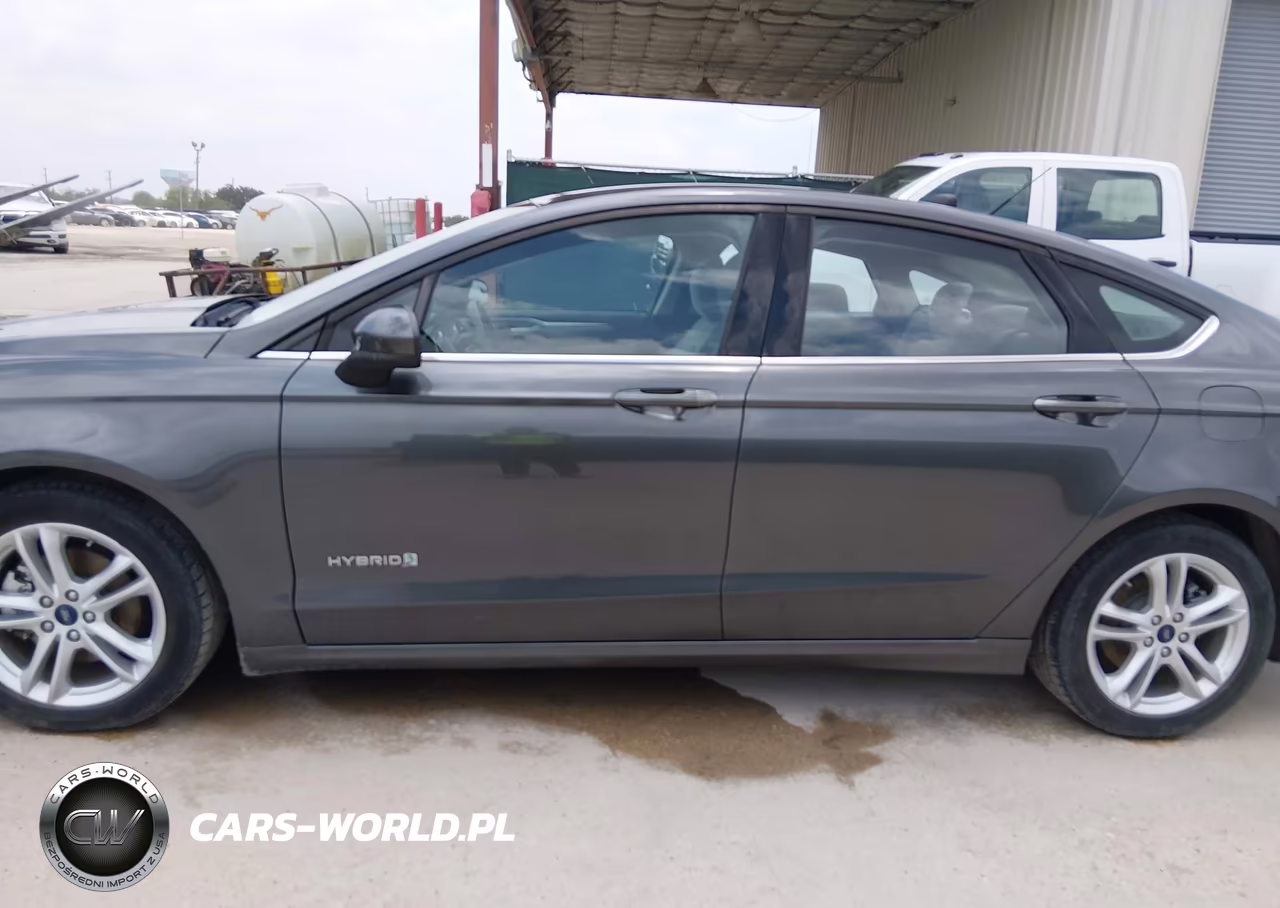 2018 Ford Fusion Hybrid S VIN:3FA6P0UU1JR209449 - 15