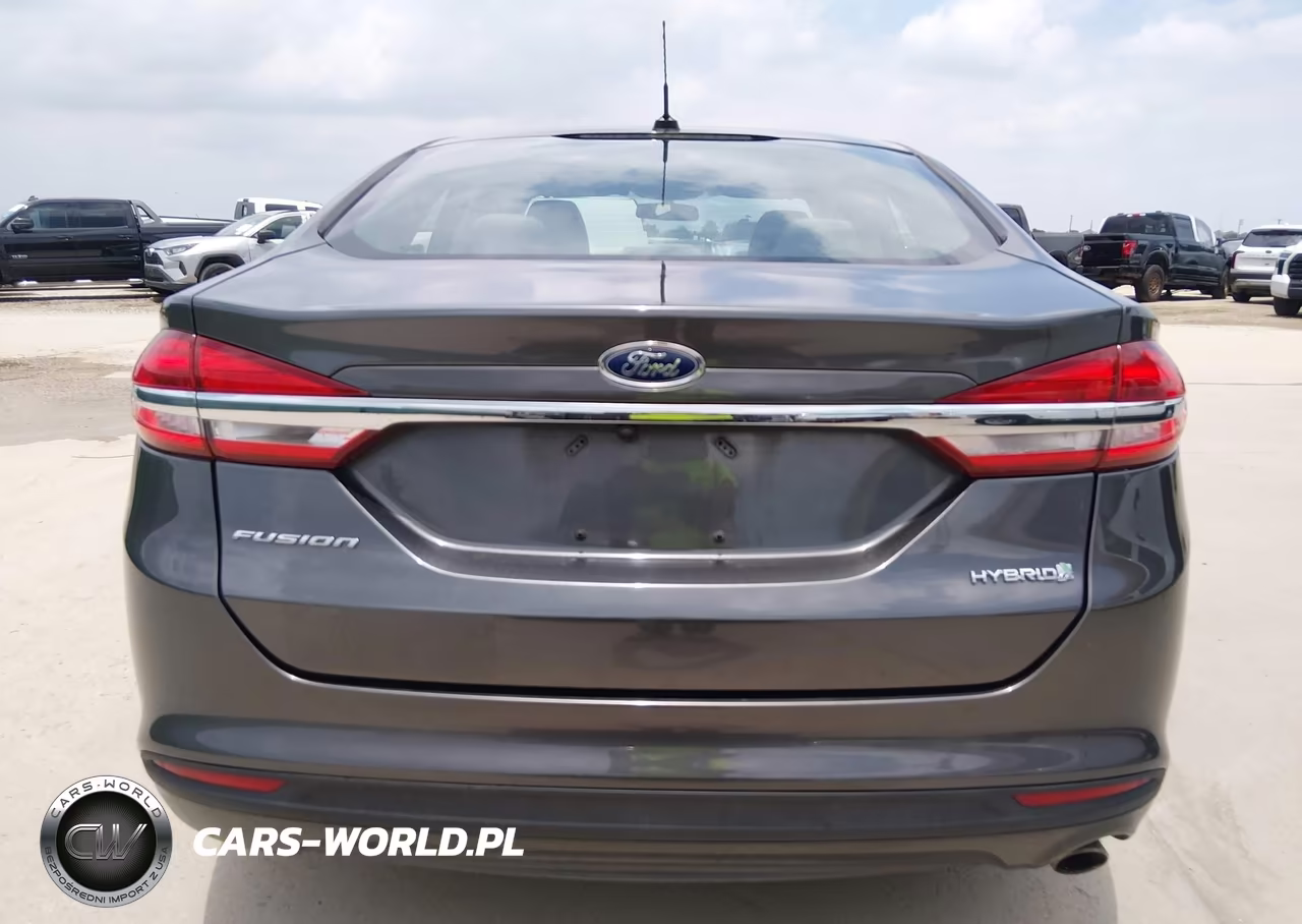 2018 Ford Fusion Hybrid S VIN:3FA6P0UU1JR209449 - 17