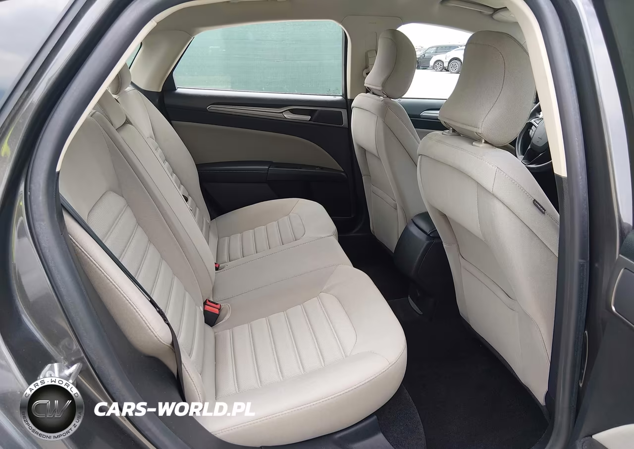 2018 Ford Fusion Hybrid S VIN:3FA6P0UU1JR209449 - 8