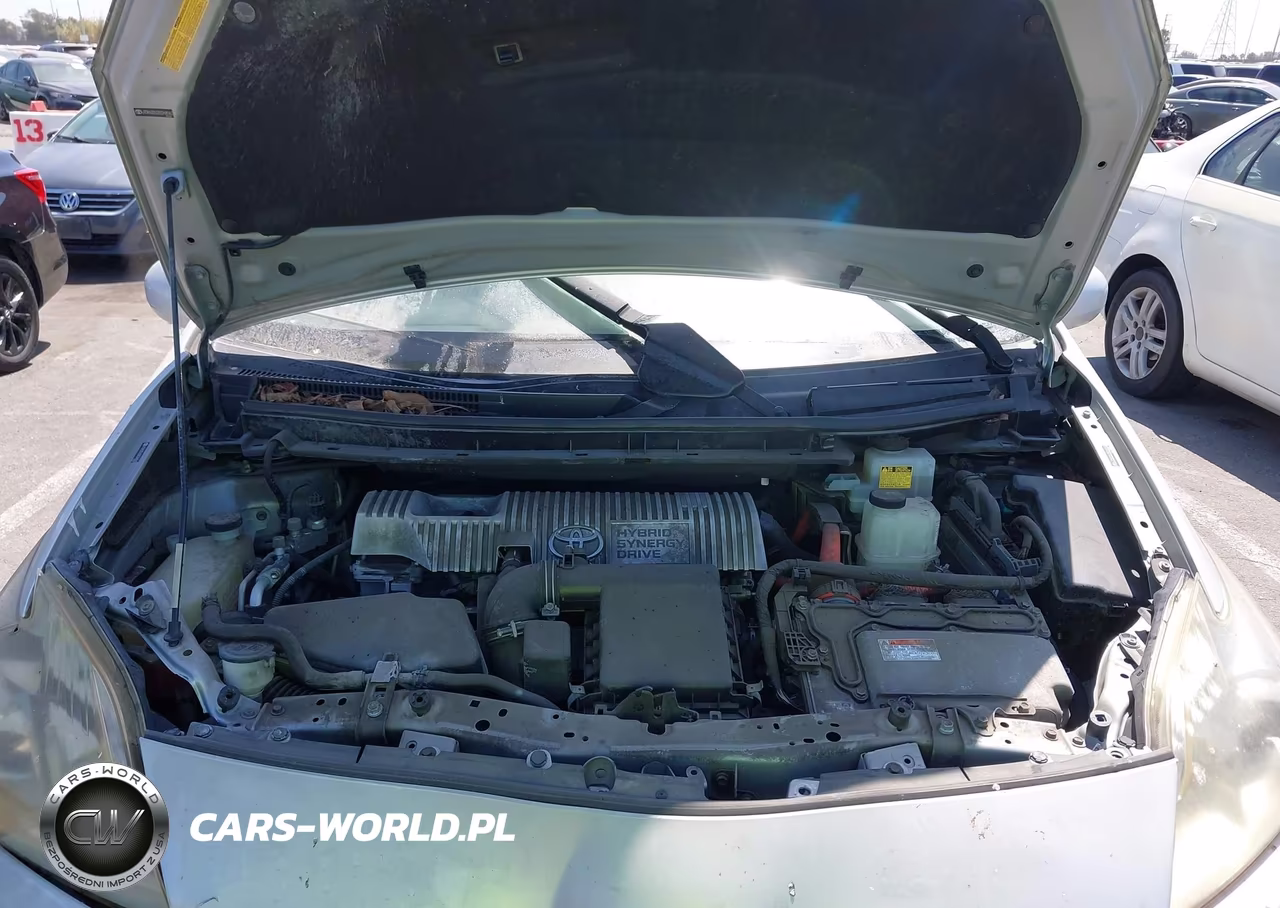 2011 Toyota Prius Two VIN:JTDKN3DU2B0268060 - 10