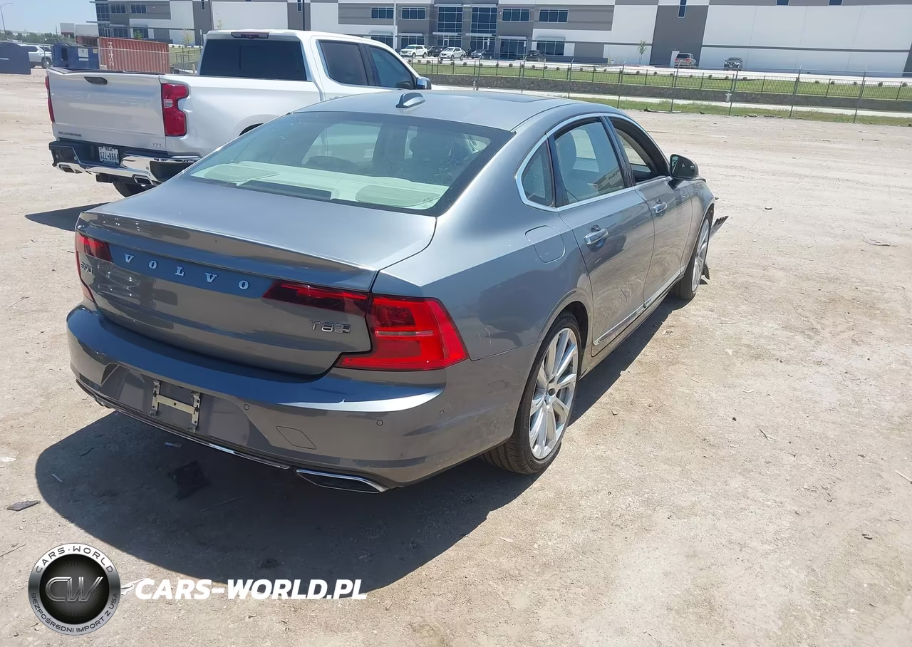 2019 Volvo S90 Hybrid T8 Inscription VIN:LVYBR0AL0KP111139 - 4