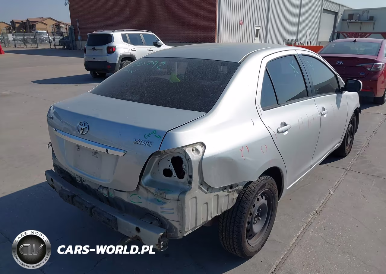 2008 Toyota Yaris VIN:JTDBT923181216070 - 4