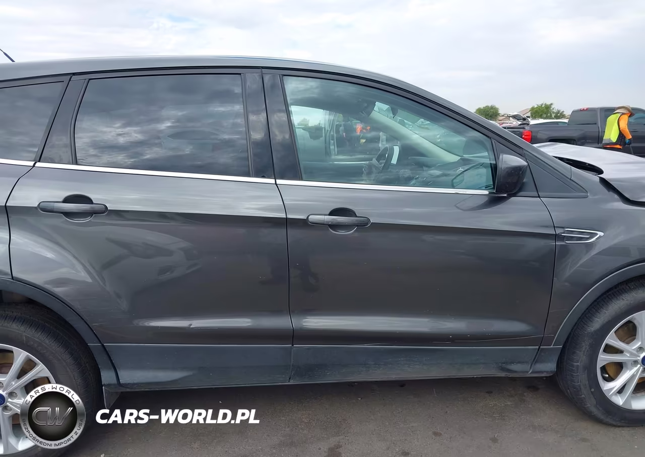 2017 Ford Escape Se VIN:1FMCU0GD5HUD77045 - 12
