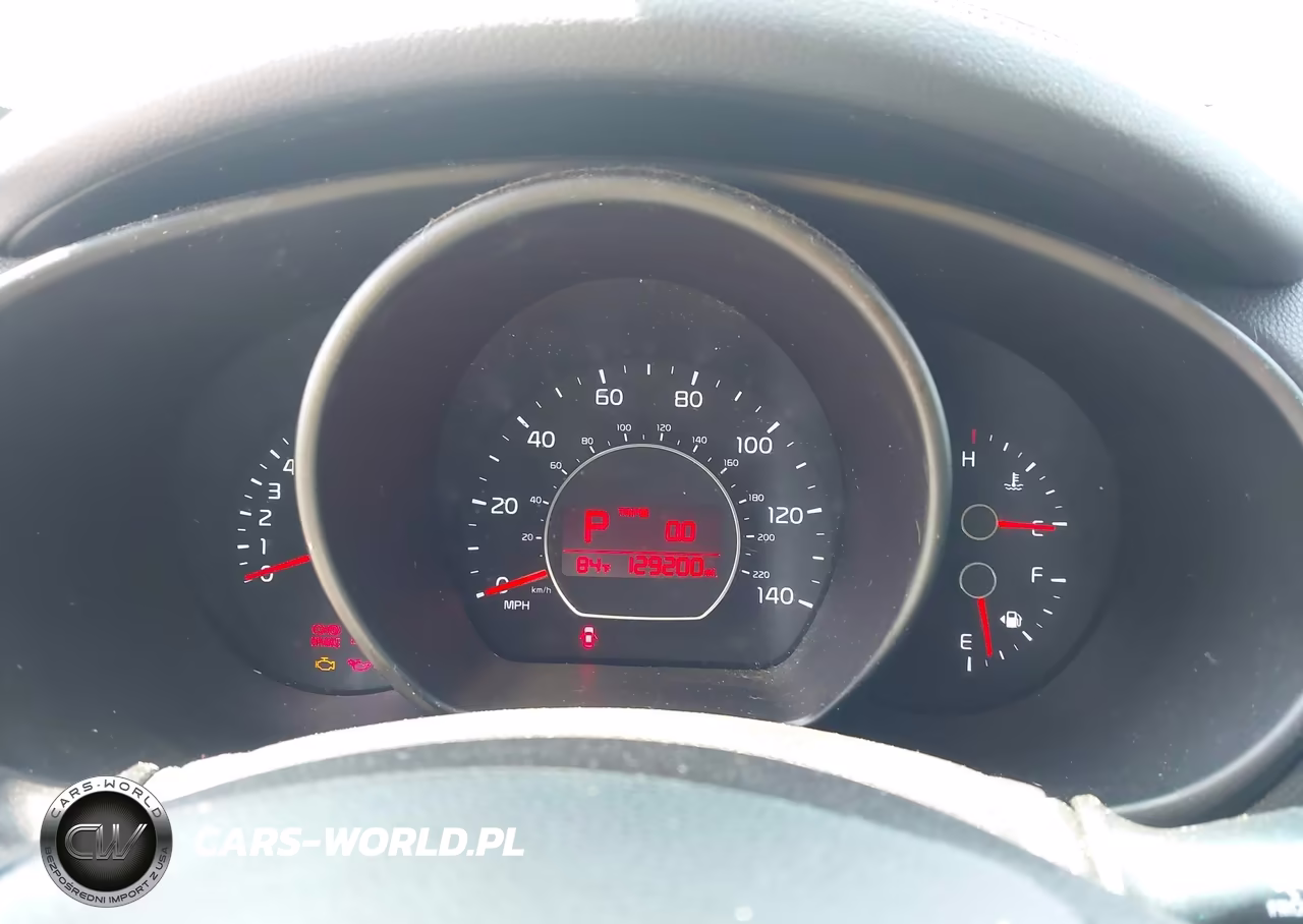 2014 Kia Soul + VIN:KNDJP3A53E7028420 - 7