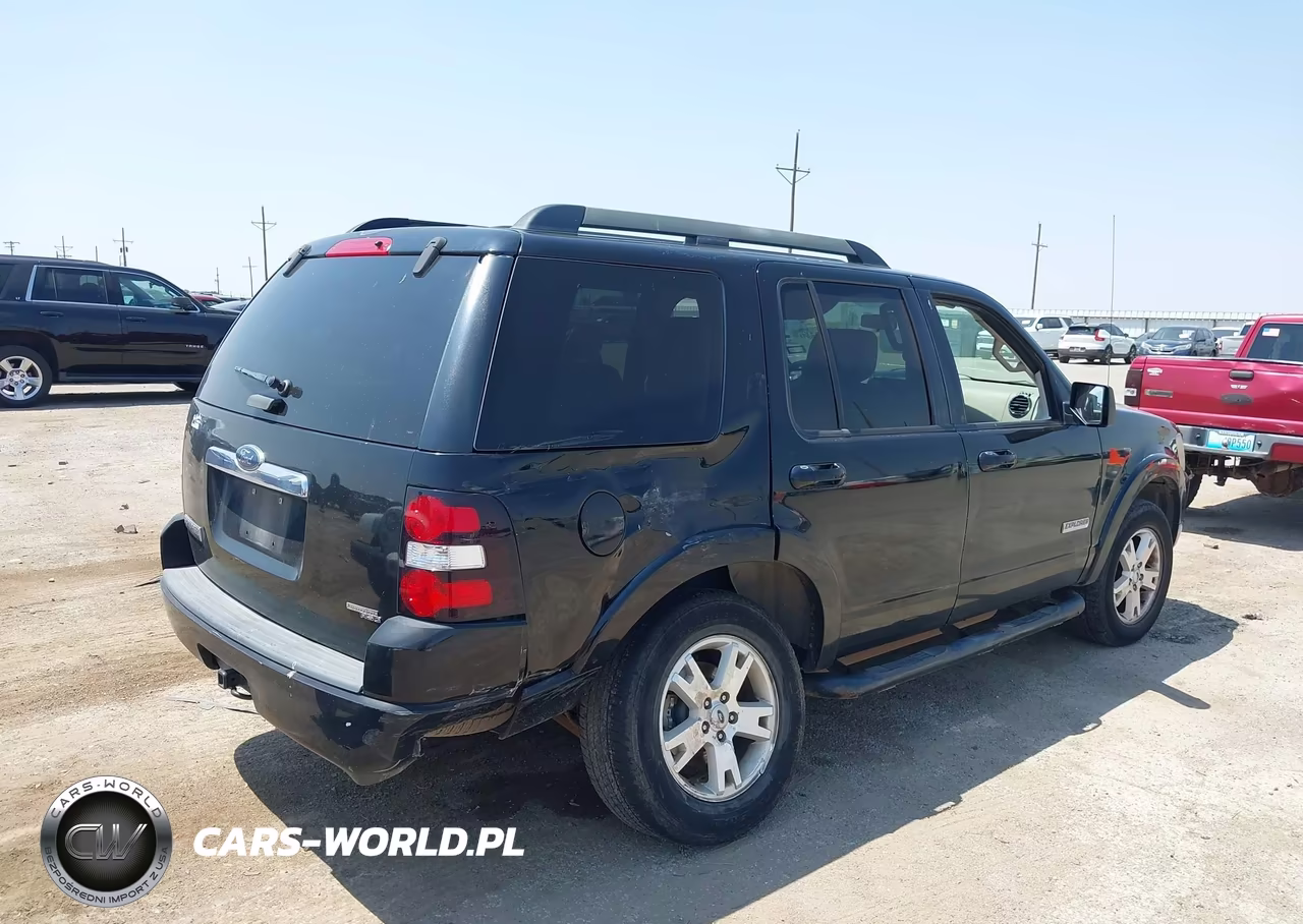 2007 Ford Explorer Xlt VIN:1FMEU63E97UB66083 - 4