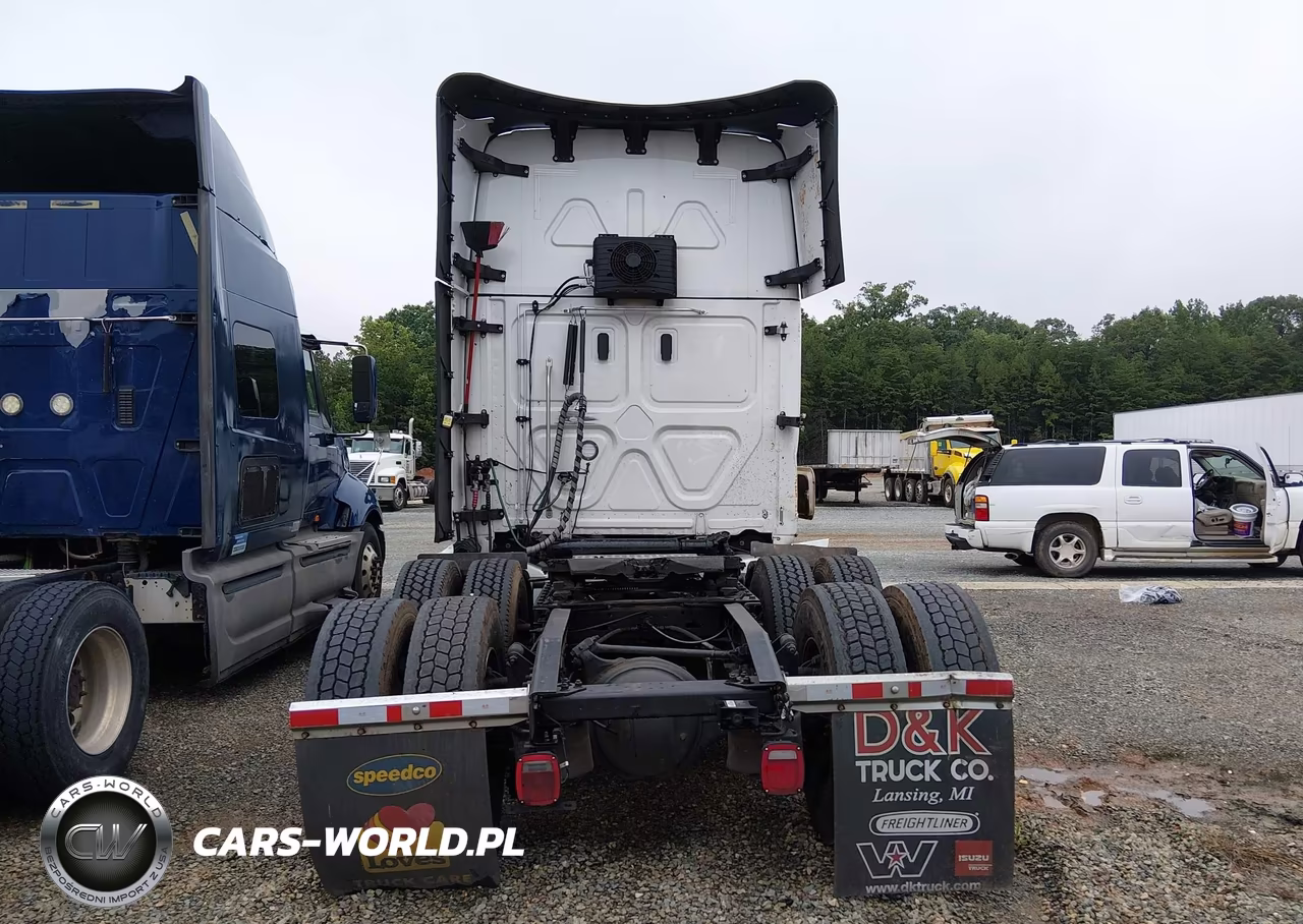 2025 Freightliner New Cascadia 126 VIN:3AKJHHDR1SSWG1129 - 8