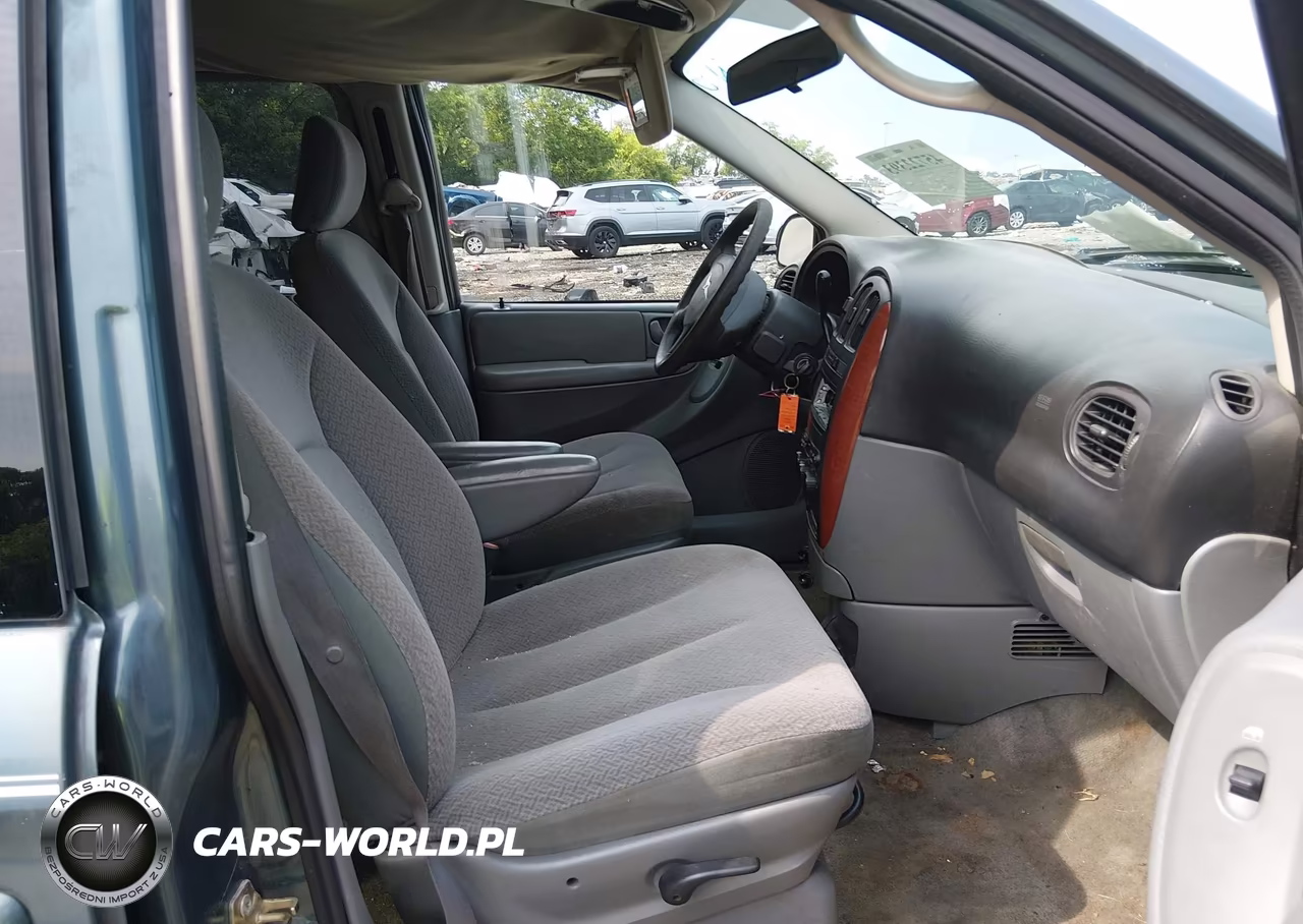 2006 Chrysler Town & Country Lx VIN:2A4GP44R76R886756 - 5