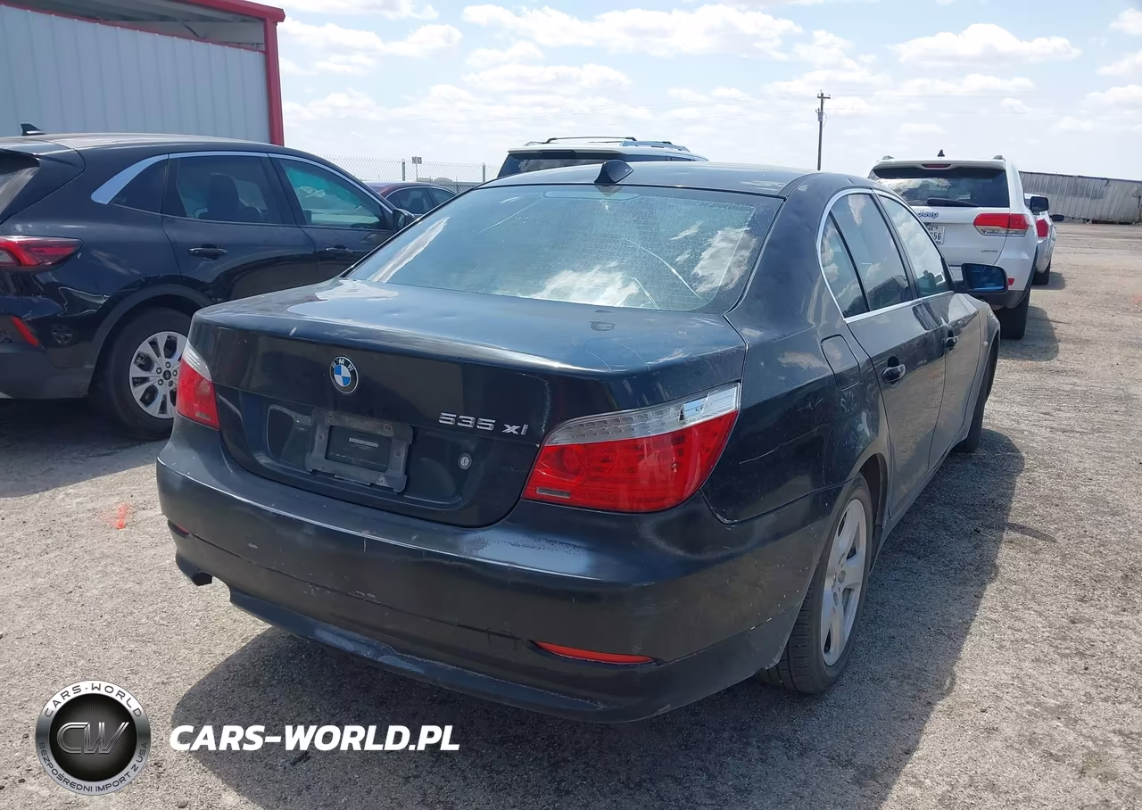 2008 BMW 535Xi VIN:WBANV93508CW56192 - 4