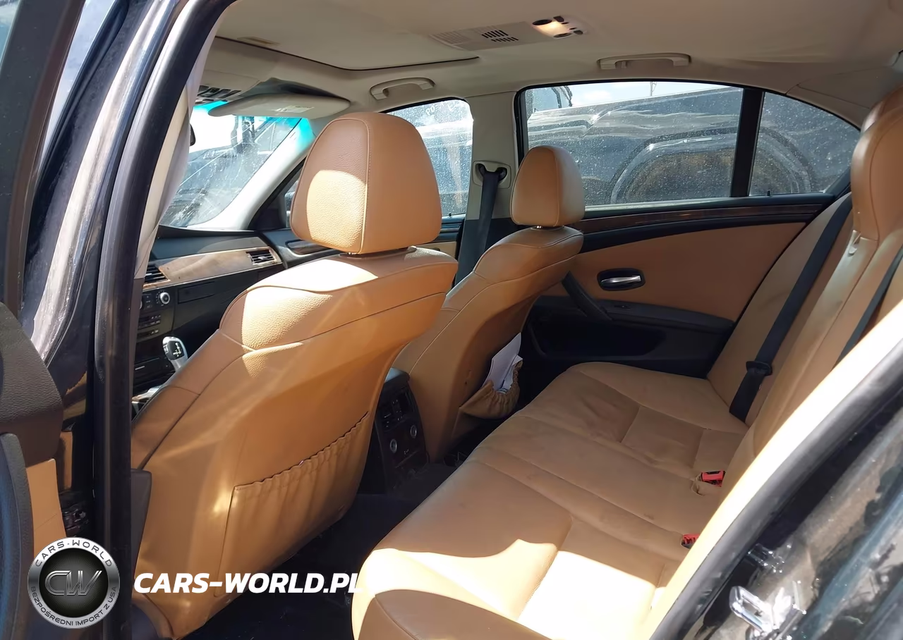 2008 BMW 535Xi VIN:WBANV93508CW56192 - 8