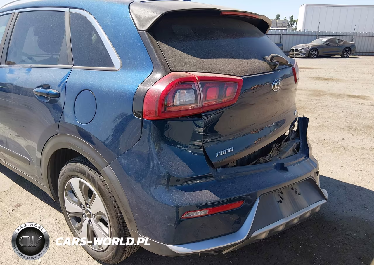 2018 Kia Niro Lx VIN:KNDCB3LC6J5200755 - 13