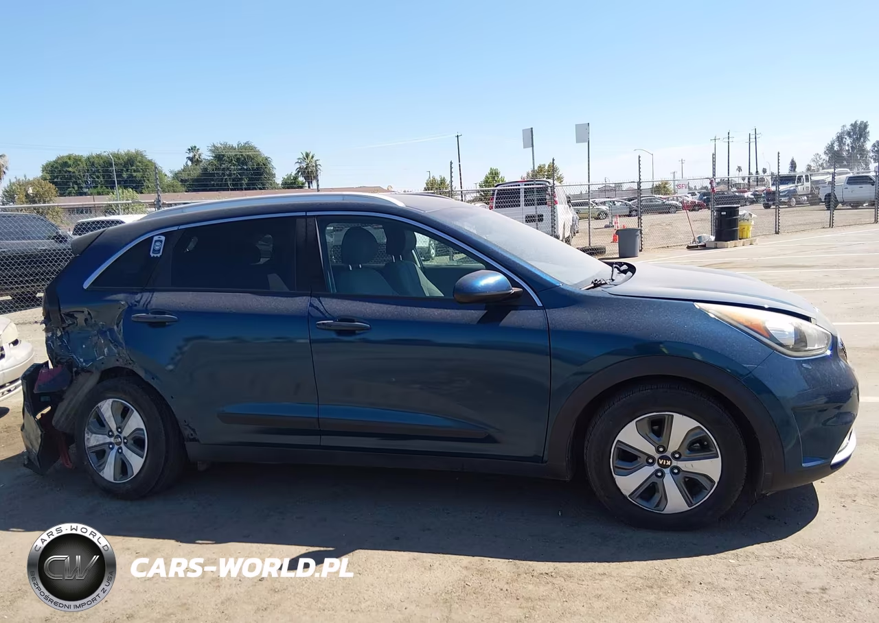 2018 Kia Niro Lx VIN:KNDCB3LC6J5200755 - 15