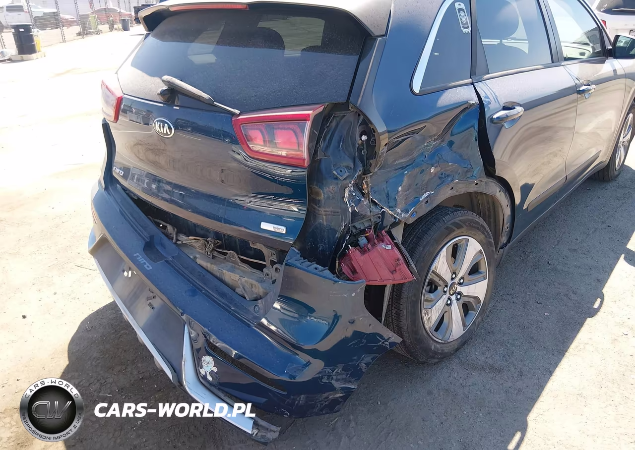 2018 Kia Niro Lx VIN:KNDCB3LC6J5200755 - 6