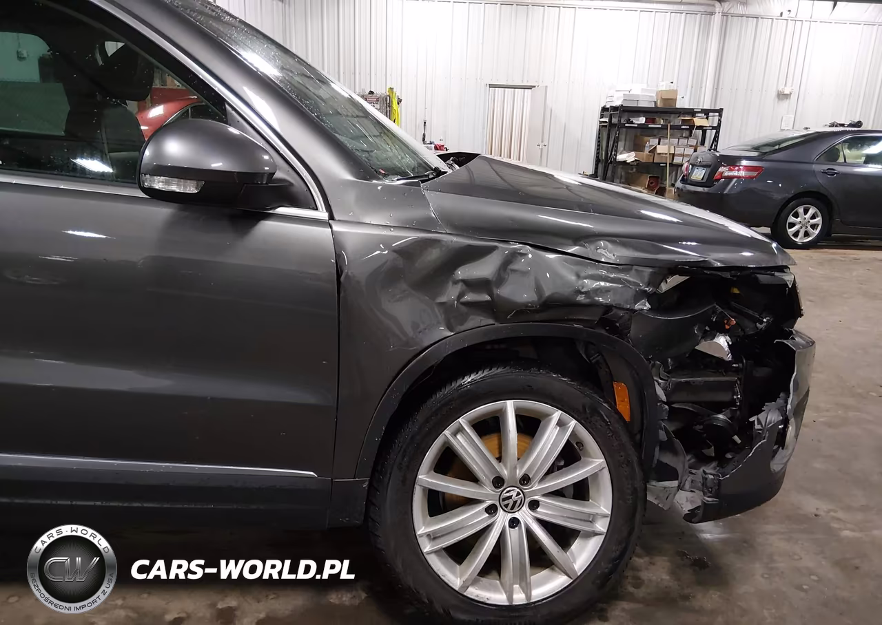 2013 Volkswagen Tiguan Se VIN:WVGBV7AX3DW004959 - 6