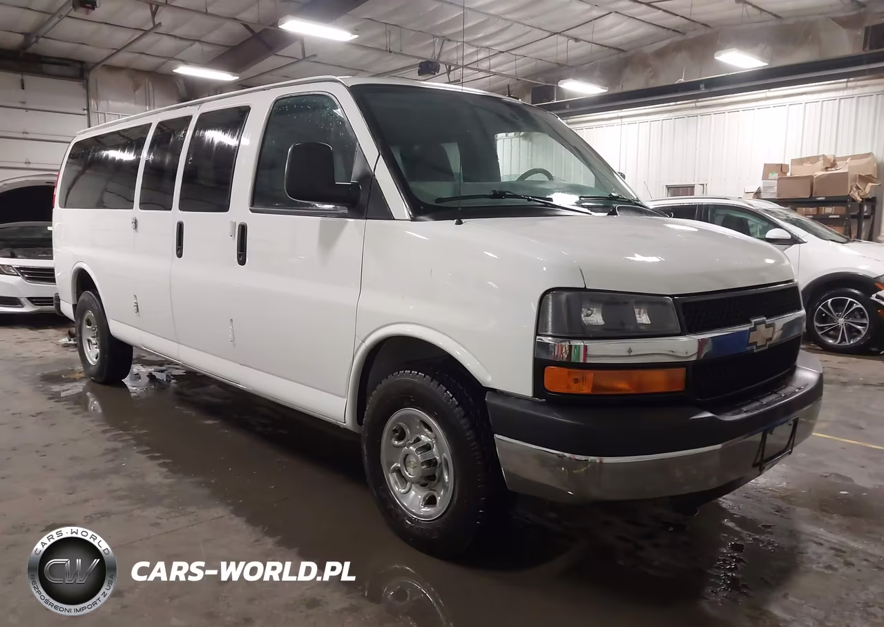2015 Chevrolet Express 3500 Lt – zdjęcie 1 z 19