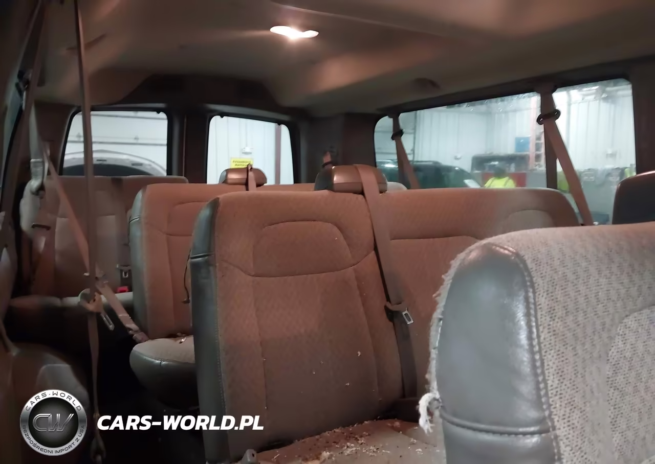 2015 Chevrolet Express 3500 Lt VIN:1GAZG1FG1F1203861 - 18