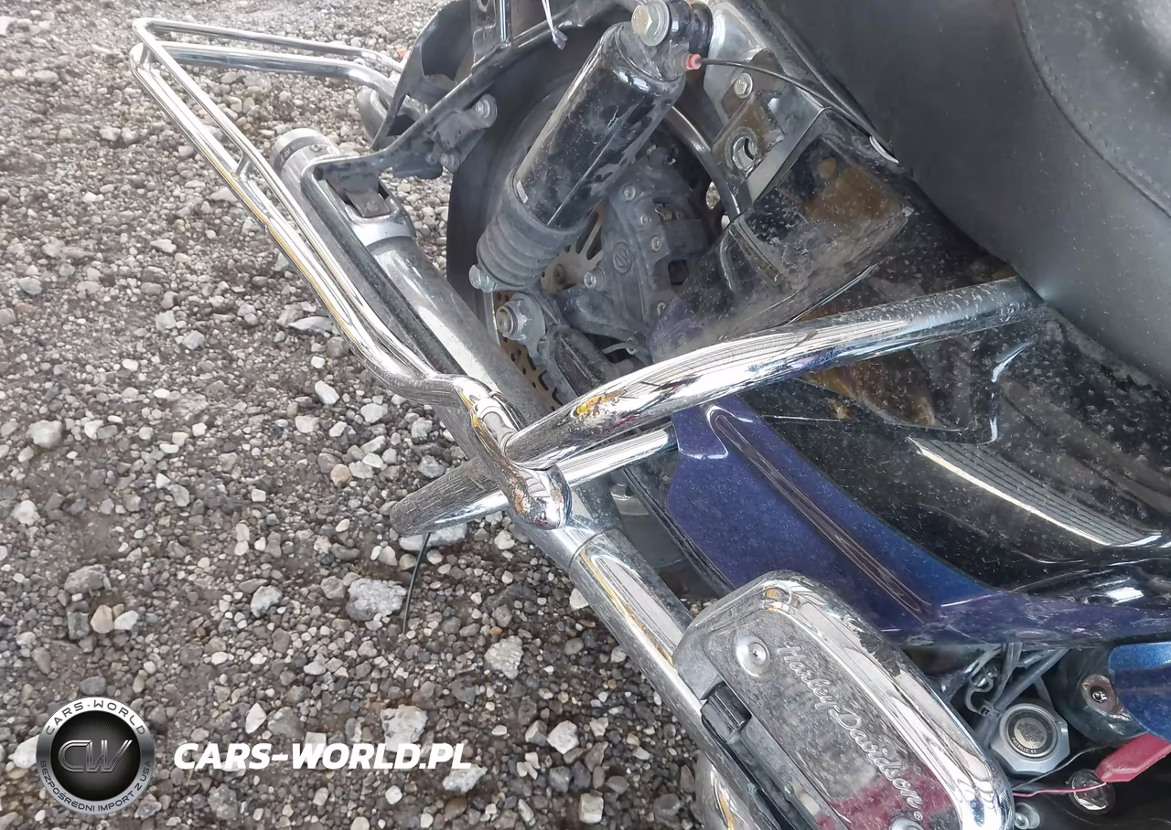 2010 Harley-Davidson Flhtk VIN:1HD1KEM19AB659214 - 17